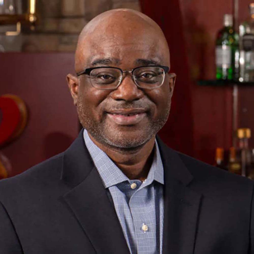 Wayne Davis Headshot