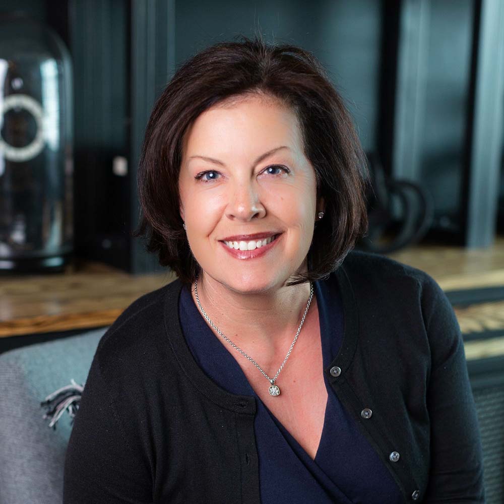 Laura FitzRandolph Headshot
