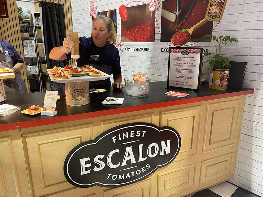 Escalon_Tomato.jpg